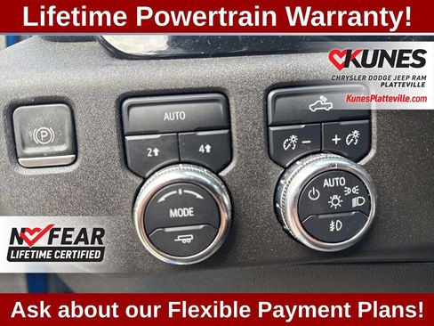 Used 2022 GMC Sierra 1500 Elevation w/ LPO, Elevation Black Package image 16