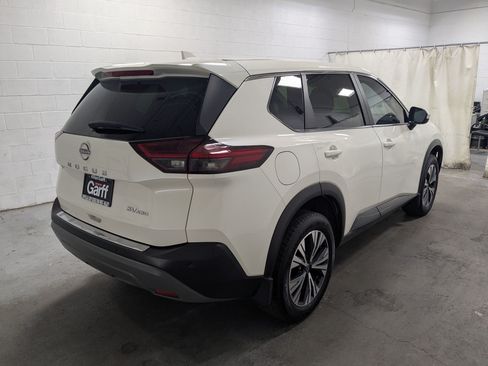 Used 2023 Nissan Rogue SV AWD/4WD image 3