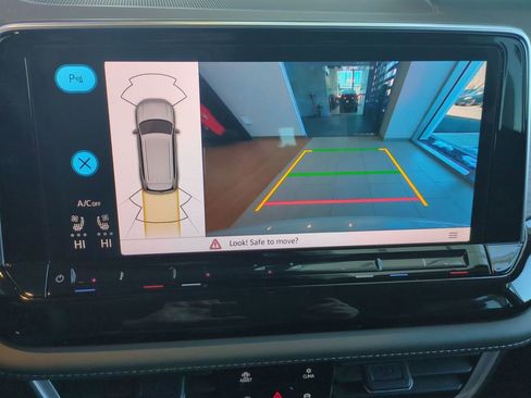New 2026 Volkswagen Atlas SEL AWD/4WD image 25