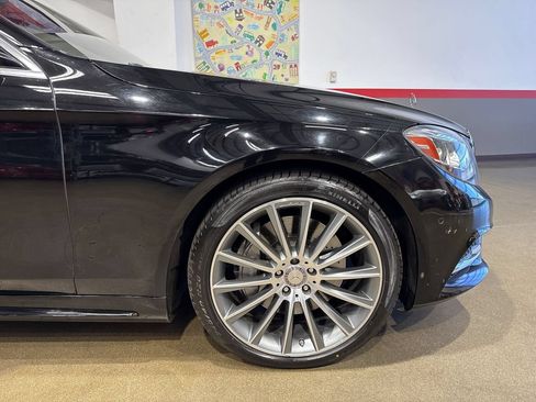 Used 2015 Mercedes-Benz S 550 4MATIC Sedan image 40