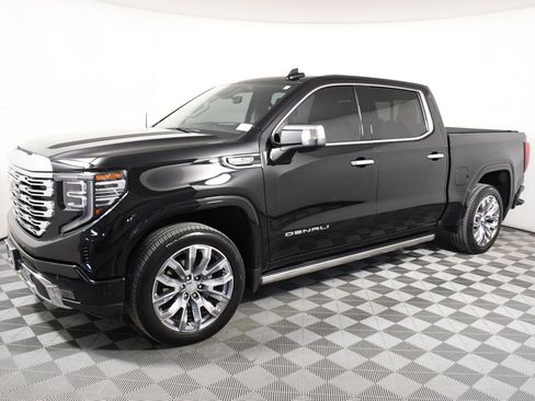 Used 2024 GMC Sierra 1500 Denali w/ Denali Reserve Package image 2