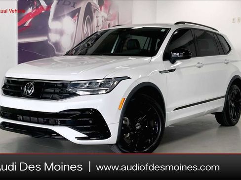 Used 2023 Volkswagen Tiguan SE R-Line FWD image 1