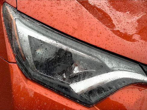 Used 2016 Toyota RAV4 XLE image 26