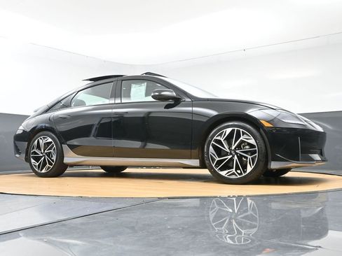Used 2023 Hyundai Ioniq 6 Limited RWD image 50