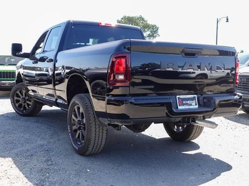 New 2025 RAM 3500 Big Horn image 12