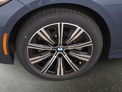 New 2026 BMW 330i xDrive Sedan w/ Premium Package AWD/4WD image 34