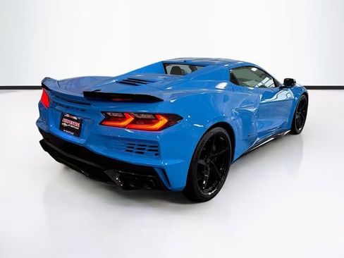 New 2025 Chevrolet Corvette E-Ray image 6