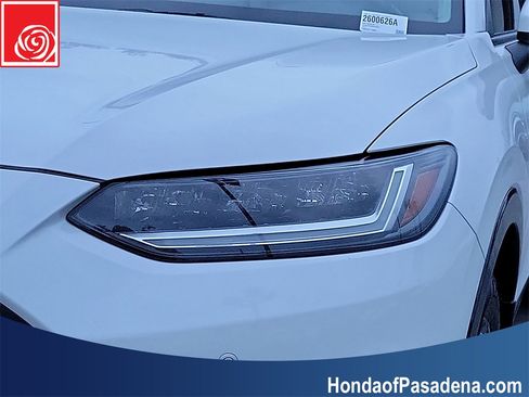 Certified 2024 Honda HR-V EX-L image 29