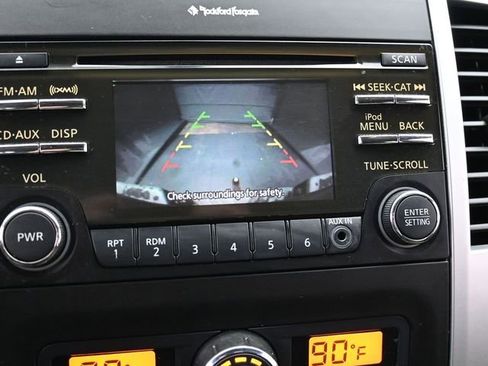 Used 2013 Nissan Frontier PRO-4X image 20