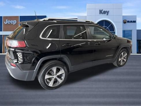 Used 2019 Jeep Cherokee Limited AWD/4WD image 8