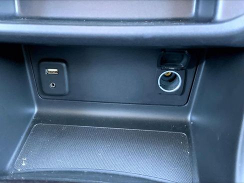 Used 2015 GMC Canyon SLE w/ SLE Convenience Package image 32