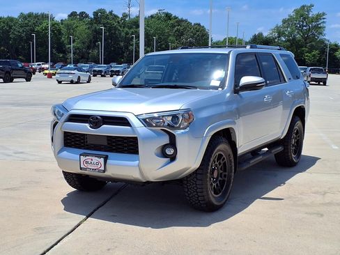 Certified 2023 Toyota 4Runner SR5 Premium w/ Moonroof Package RWD image 3