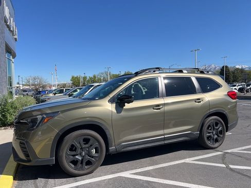 Used 2023 Subaru Ascent Onyx Edition Limited image 2