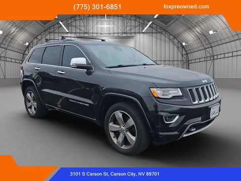 Used 2014 Jeep Grand Cherokee Overland w/ Advanced Technology Group image 2
