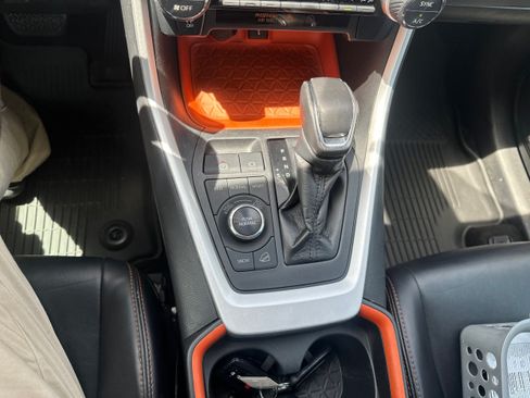 Used 2020 Toyota RAV4 Adventure AWD/4WD image 15