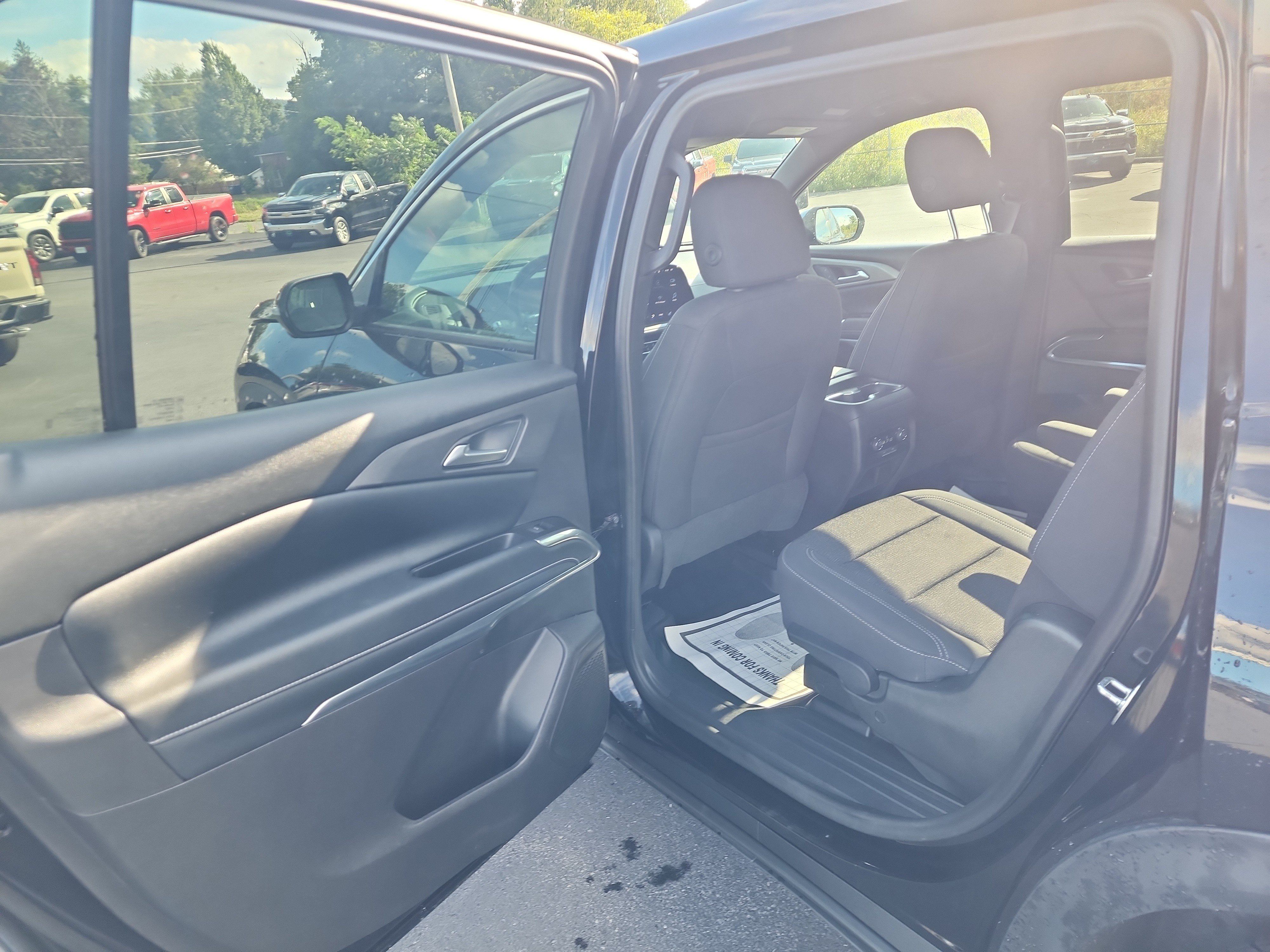 Certified 2024 Chevrolet Traverse LT w/ Trailering Package AWD/4WD image 23