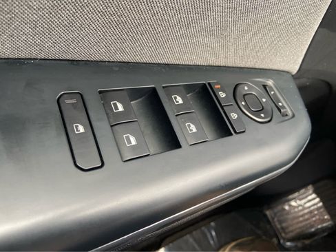 Used 2025 Kia K4 EX FWD image 25