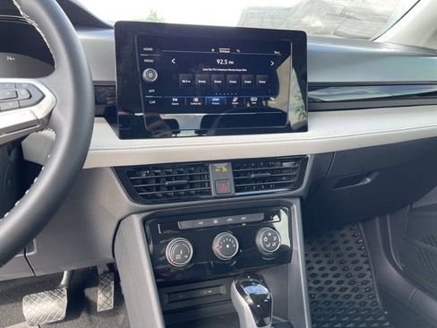 New 2025 Volkswagen Taos S image 23