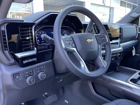 New 2026 Chevrolet Silverado 3500 LTZ w/ LTZ Convenience Package image 9