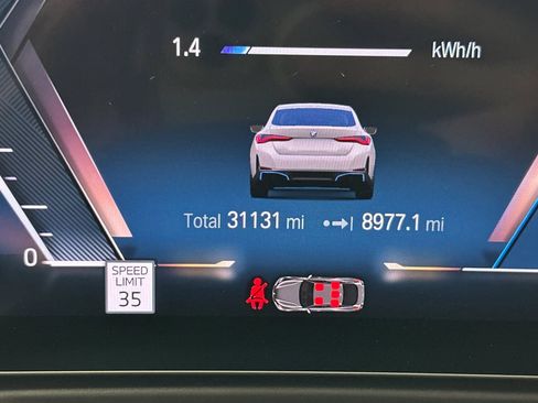 Used 2023 BMW i4 eDrive40 w/ Premium Package image 35