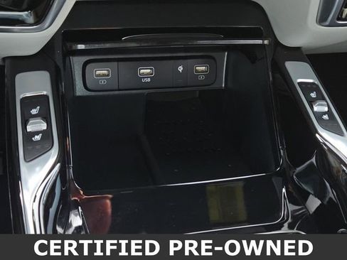 Used 2023 Kia Sorento SX Prestige image 27