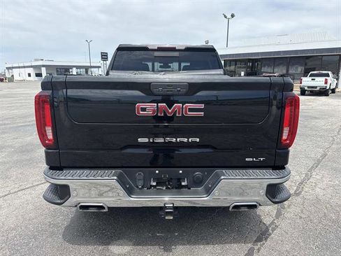 Used 2021 GMC Sierra 1500 SLT w/ SLT Premium Plus Package AWD/4WD image 5