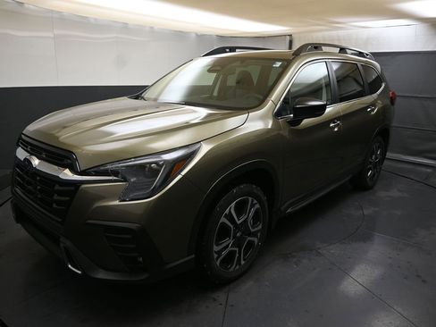 New 2026 Subaru Ascent Touring image 4