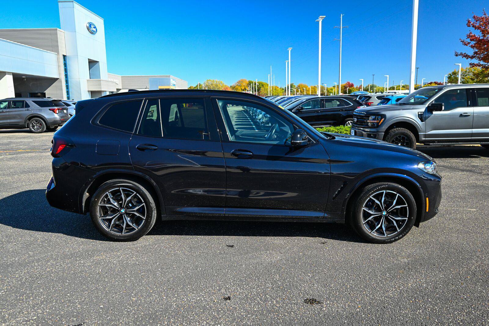Used 2023 BMW X3 M40i AWD/4WD image 3