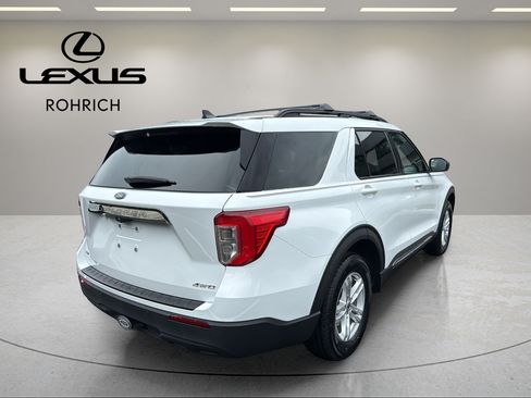 Used 2021 Ford Explorer XLT w/ Class III Trailer Tow Package AWD/4WD image 6