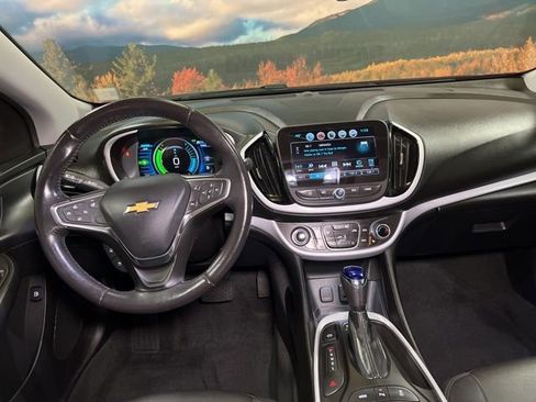 Used 2018 Chevrolet Volt LT w/ LT Driver Confidence Package image 58