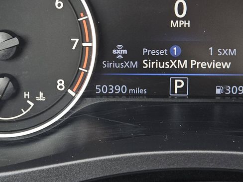 Used 2024 Nissan Altima 2.5 SR FWD image 23