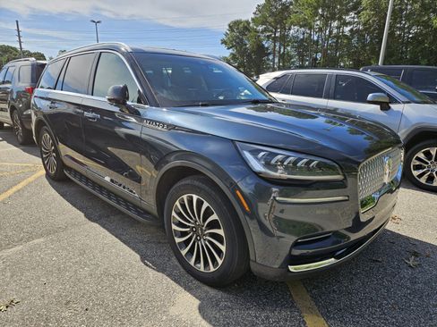 Used 2022 Lincoln Aviator Reserve w/ Elements Package Plus AWD/4WD image 1