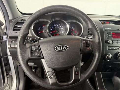 Used 2012 Kia Sorento LX w/ Convenience Pkg FWD image 19