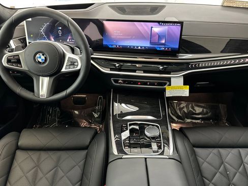 New 2026 BMW X7 xDrive40i w/ M Sport Package image 26
