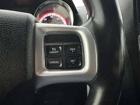 Used 2019 Dodge Grand Caravan GT FWD image 25