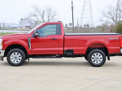 Used 2024 Ford F250 XLT image 5