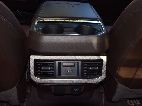 Used 2023 Ford F250 King Ranch w/ Chrome Package image 18