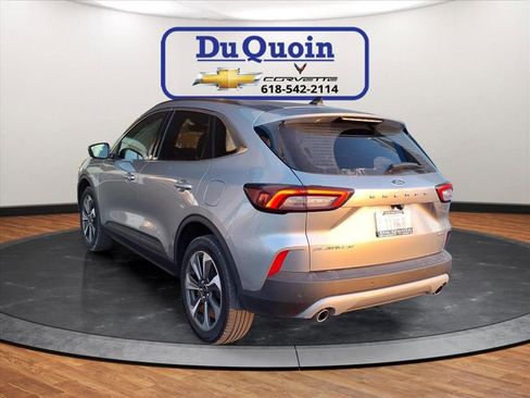 Used 2024 Ford Escape Platinum image 2