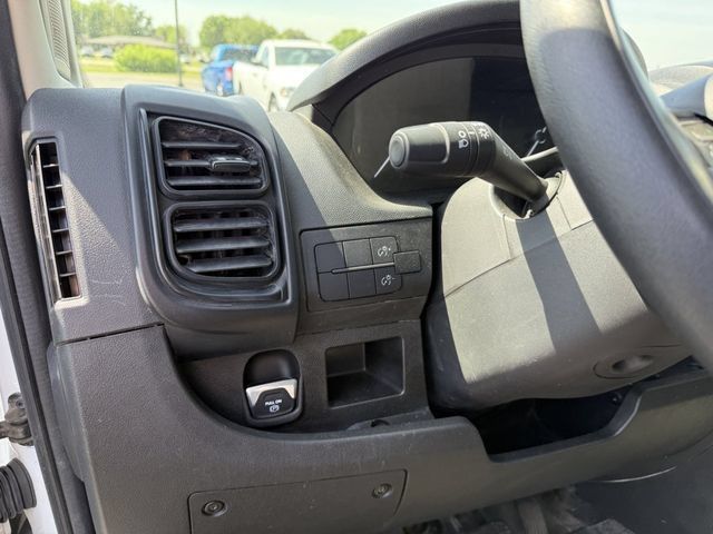 Used 2023 RAM ProMaster 2500 FWD image 31