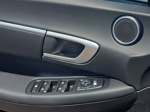 Certified 2025 Hyundai Sonata SEL FWD image 24