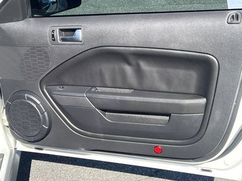 Used 2007 Ford Mustang Shelby GT500 image 17