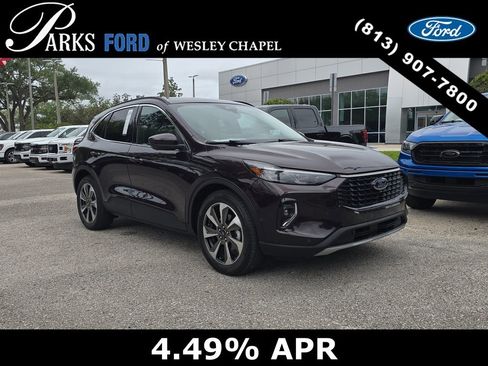 Certified 2023 Ford Escape Platinum w/ Premium Technology Package FWD image 1