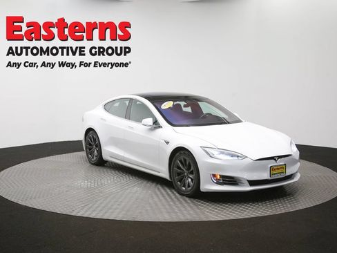 Used 2018 Tesla Model S 100D AWD/4WD image 45