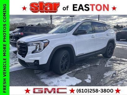 Used 2022 GMC Terrain SLT w/ Tech Package