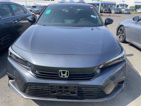 Used 2022 Honda Civic Sport image 2