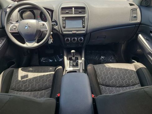 Used 2024 Mitsubishi Outlander Sport AWD image 11