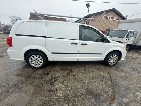 Used 2014 RAM C/V Tradesman image 1