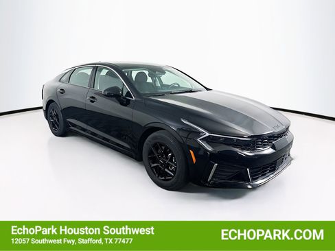 Used 2025 Kia K5 LXS image 1