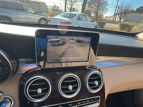 Used 2017 Mercedes-Benz GLC 300 image 29