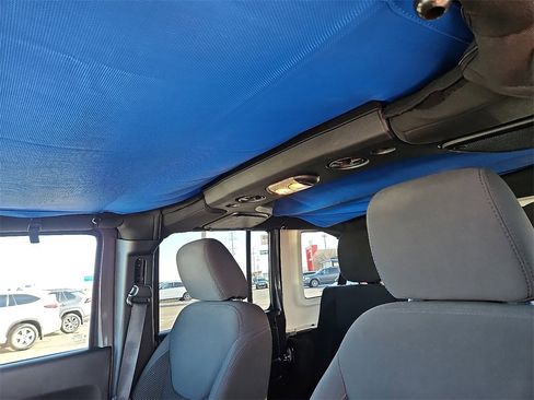 Used 2017 Jeep Wrangler Unlimited Sport image 22